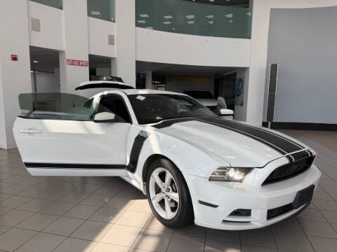 2014 Ford Mustang V6