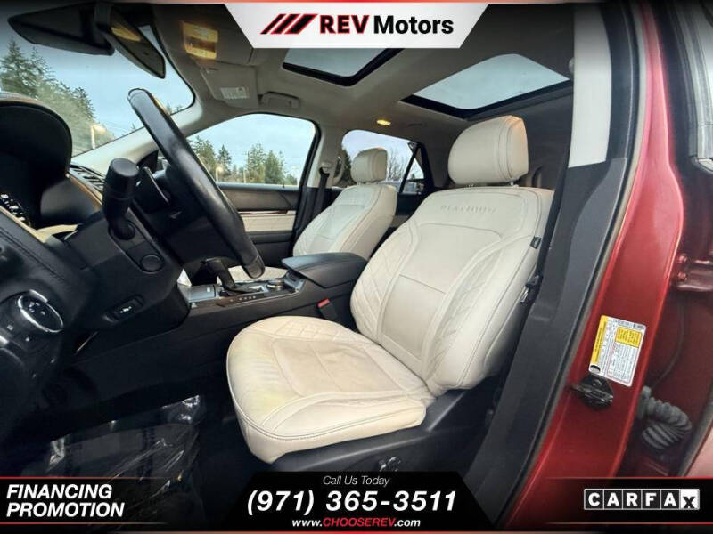 2017 Ford Explorer Platinum