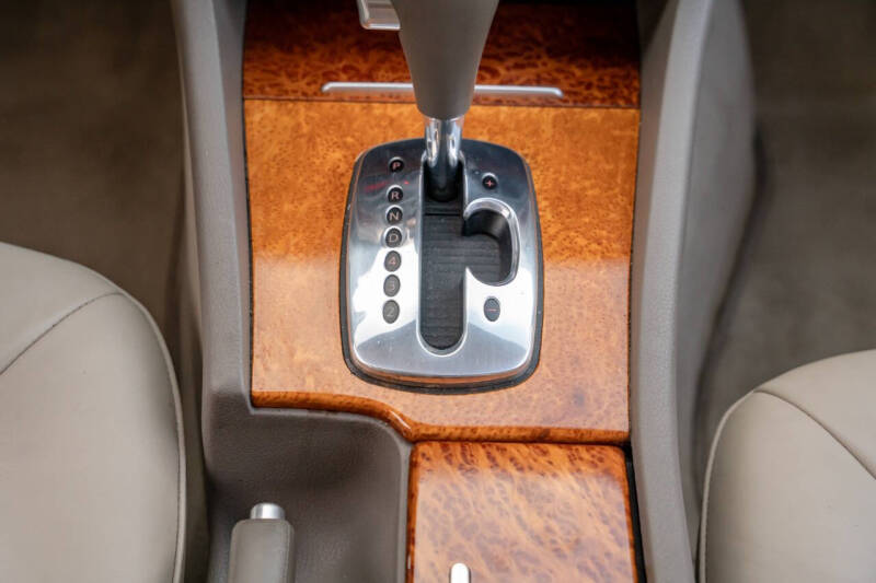 2001 Audi A8 L quattro