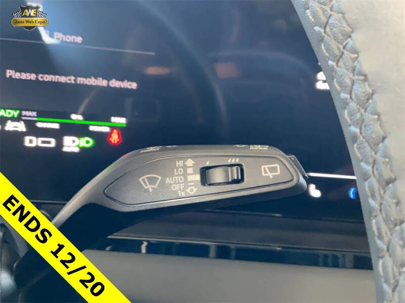 2025 Audi Q6 e-tron Premium