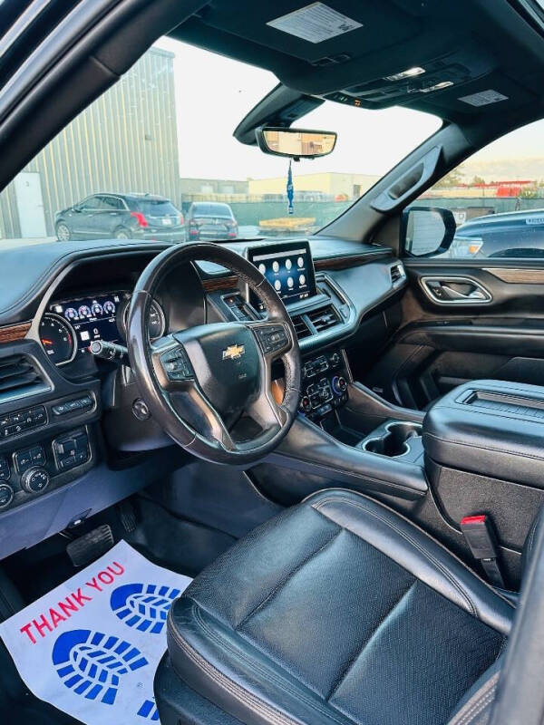 2021 Chevrolet Suburban High Country