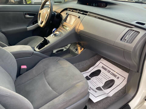 2010 Toyota Prius II