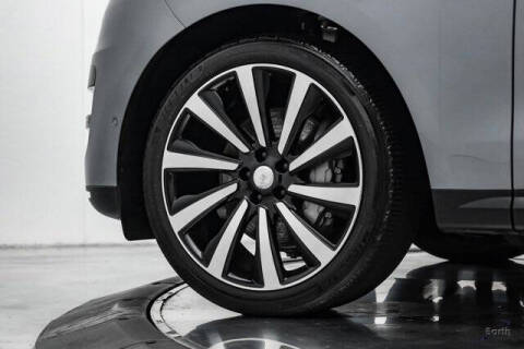 2024 Land Rover Range Rover Sport P360 SE