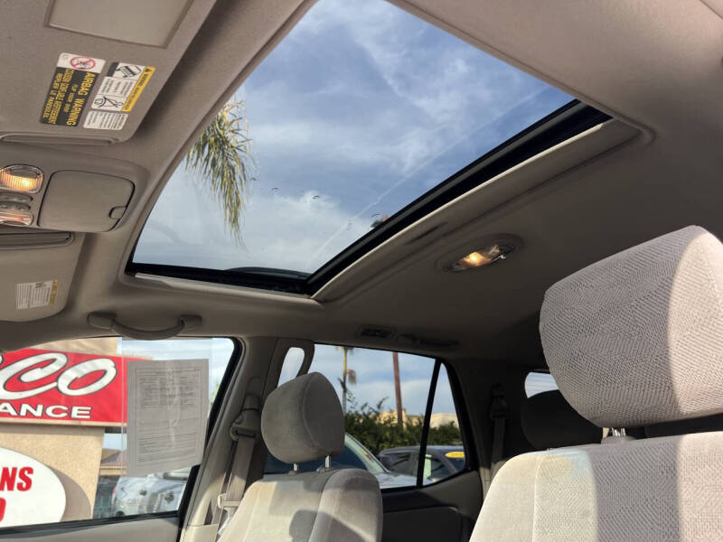 2007 Toyota Sequoia SR5