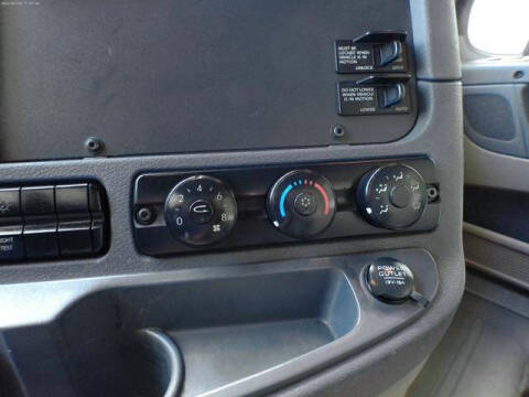 2018 Freightliner Cascadia