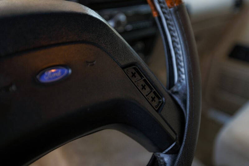 1989 Ford Bronco II Eddie Bauer