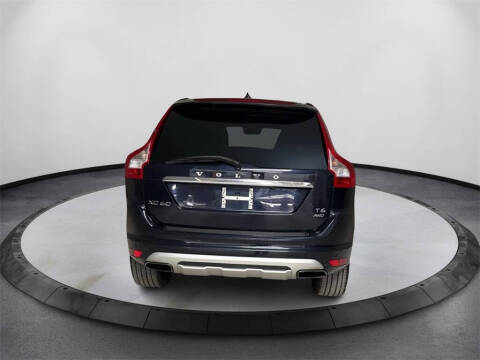 2017 Volvo XC60 T6 Dynamic