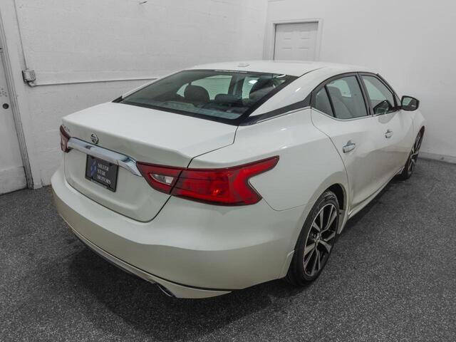 2017 Nissan Maxima