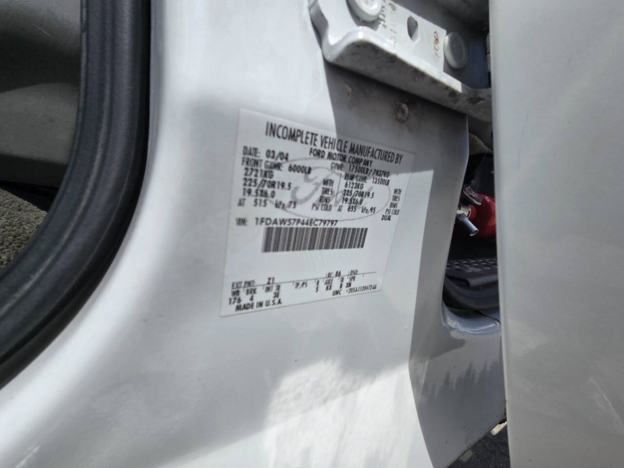 2004 Ford F-550 Super Duty 75