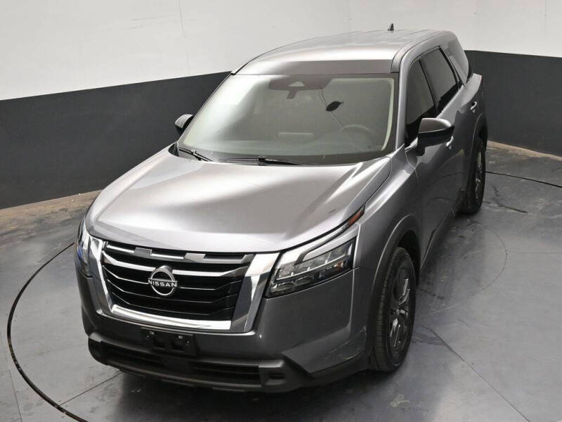 2023 Nissan Pathfinder S