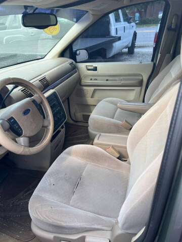 2004 Ford Freestar SEL