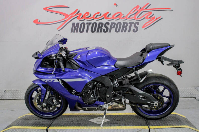 2020 Yamaha YZF-R1