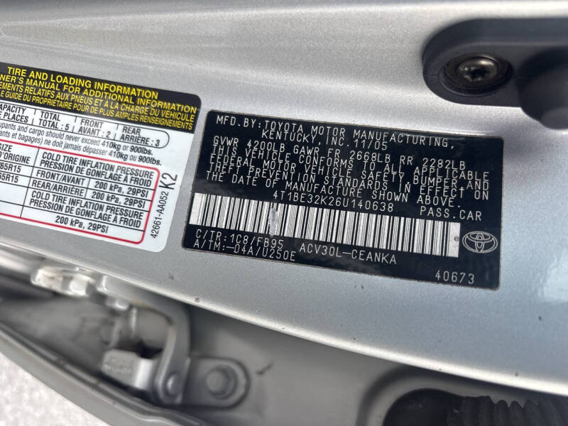 2006 Toyota Camry LE