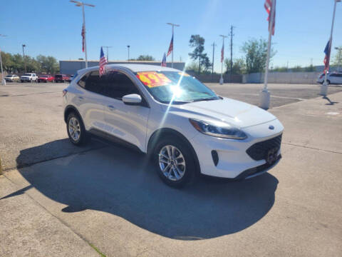 2020 Ford Escape SE