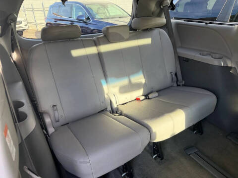 2017 Toyota Sienna