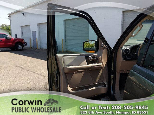 2004 Ford Expedition Eddie Bauer