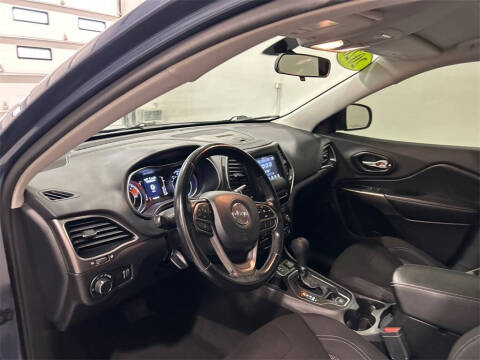 2020 Jeep Cherokee Latitude