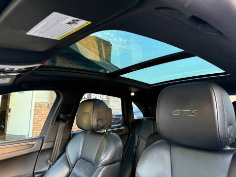 2018 Porsche Macan GTS
