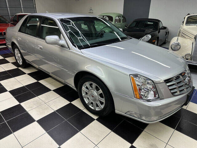 2009 Cadillac DTS For Sale - Carsforsale.com®