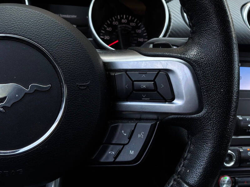 2019 Ford Mustang EcoBoost