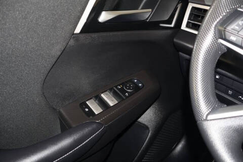 2025 Mitsubishi Outlander PHEV ES