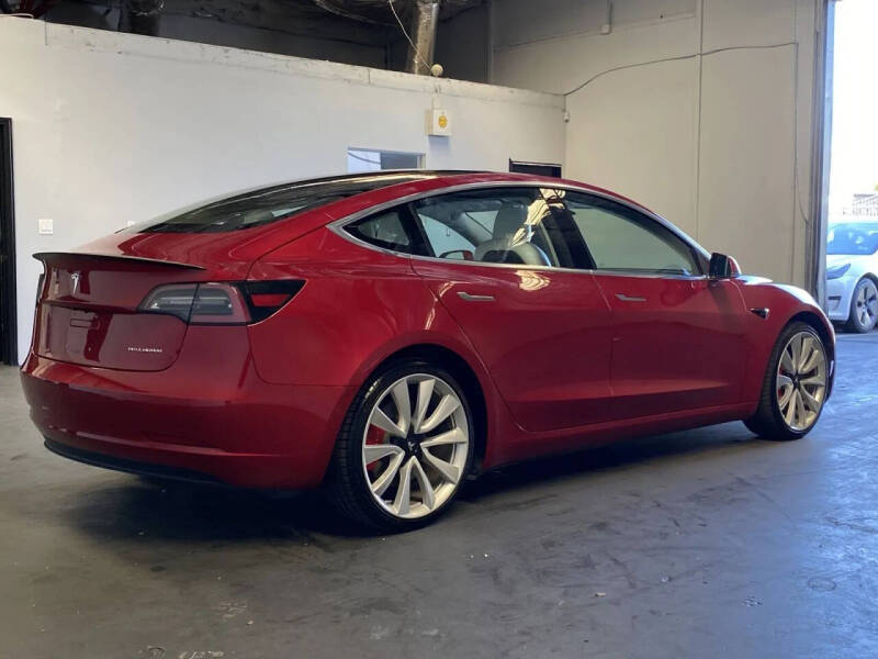 2018 Tesla Model 3