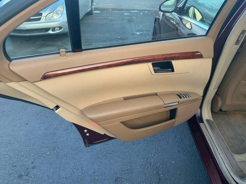 2007 Mercedes-Benz S-Class S 550