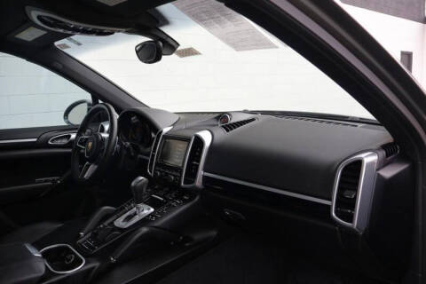 2016 Porsche Cayenne