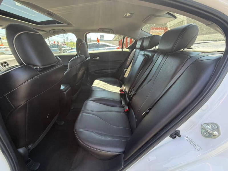 2019 Acura ILX w/Premium