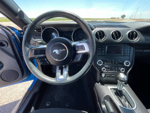 2019 Ford Mustang EcoBoost