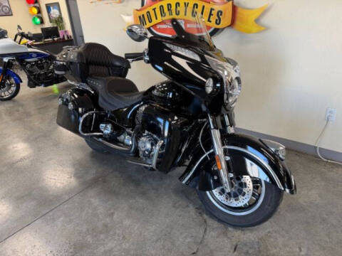 2018 Indian Roadmaster Thunder Black
