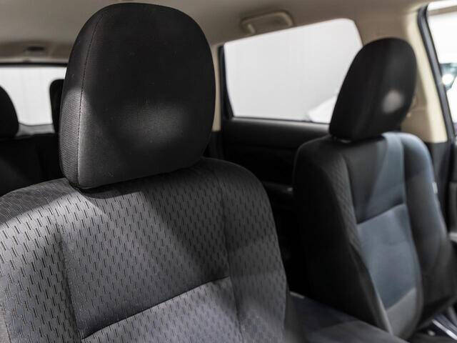 2014 Mitsubishi Outlander ES