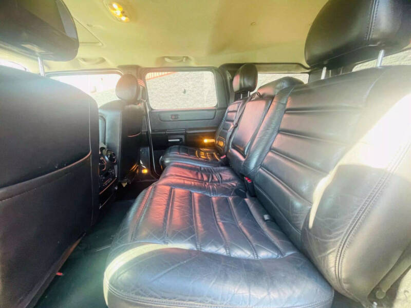 2005 HUMMER H2