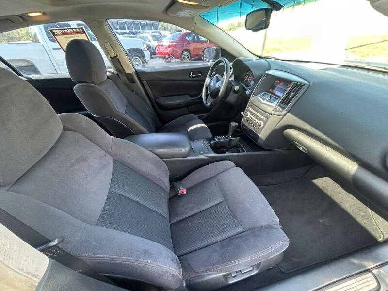 2014 Nissan Maxima