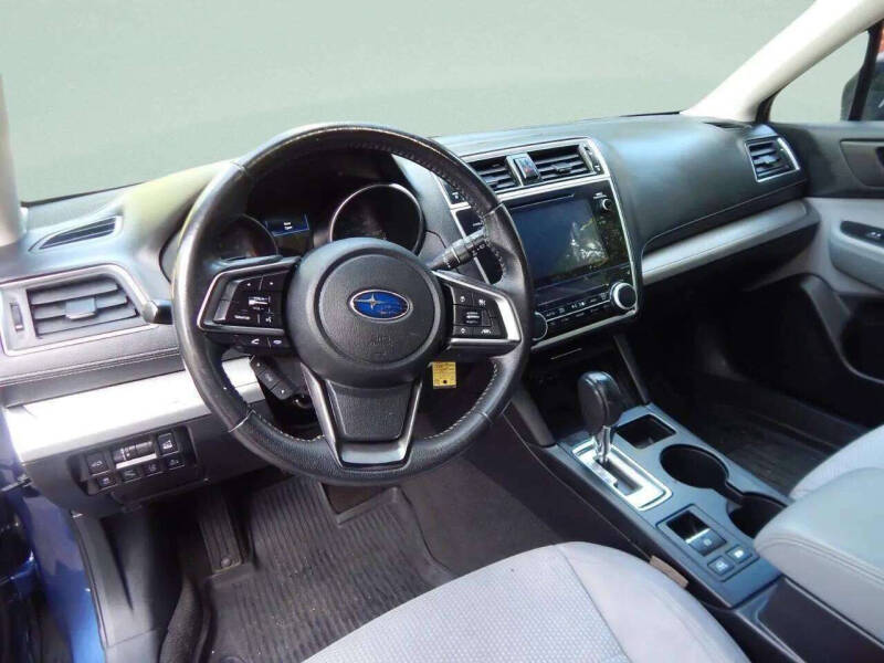 2019 Subaru Outback 2.5i Premium