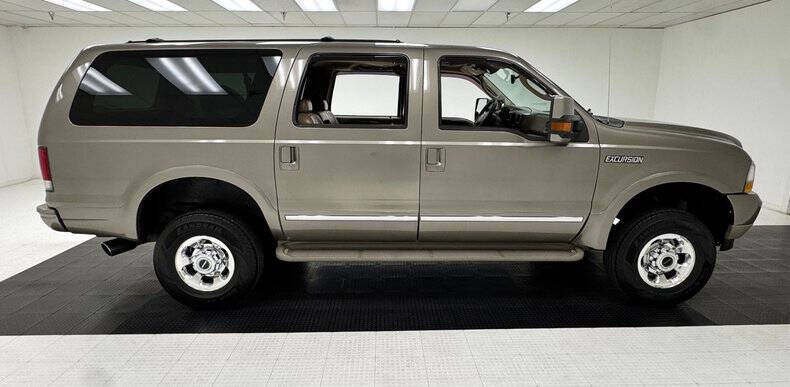 2004 Ford Excursion Limited
