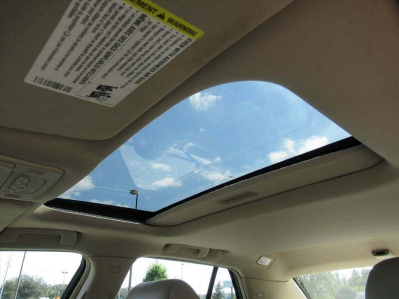 2010 Cadillac DTS Luxury Collection