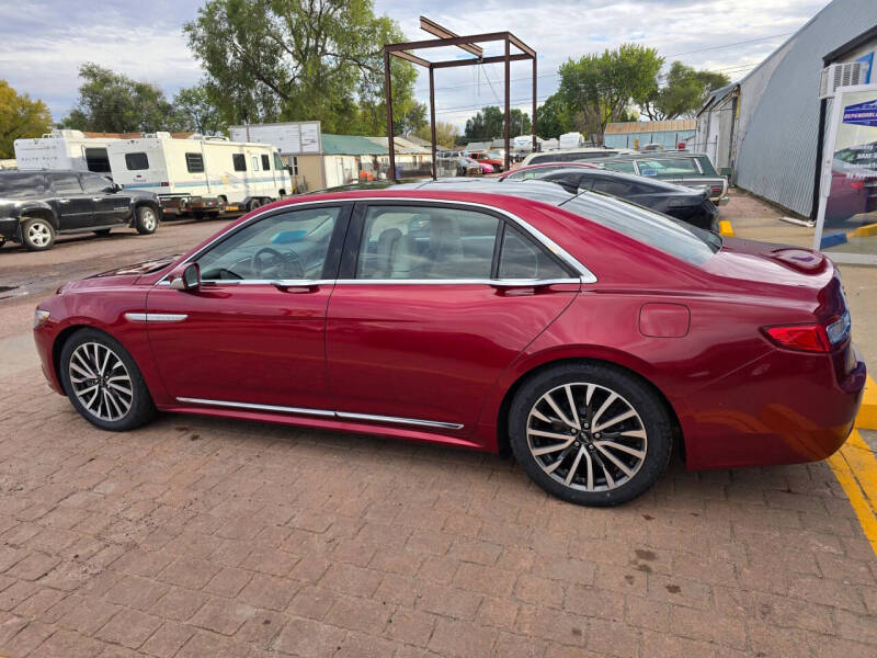 2019 Lincoln Continental Select
