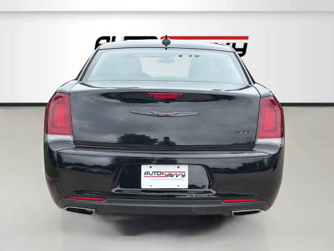 2023 Chrysler 300 Touring