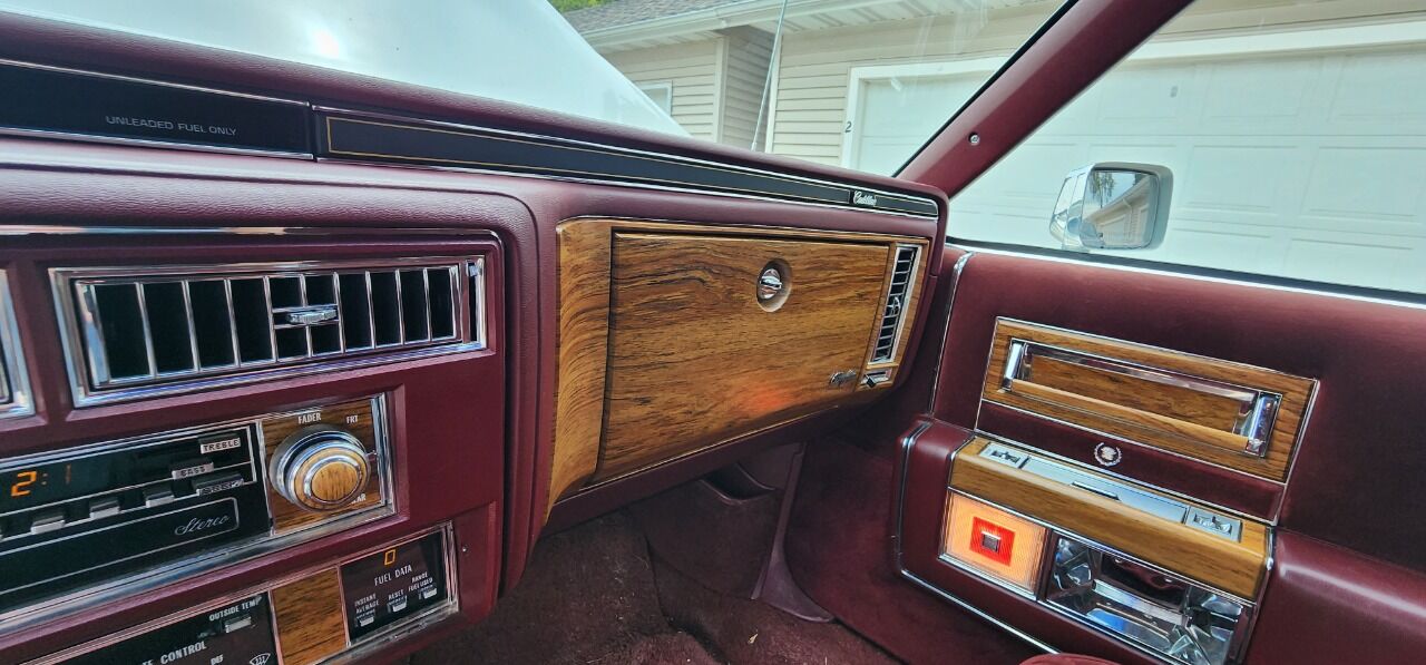 1984 Cadillac Fleetwood Brougham 97