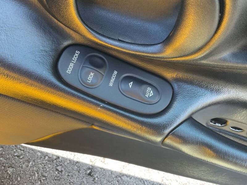 2003 Chevrolet Corvette