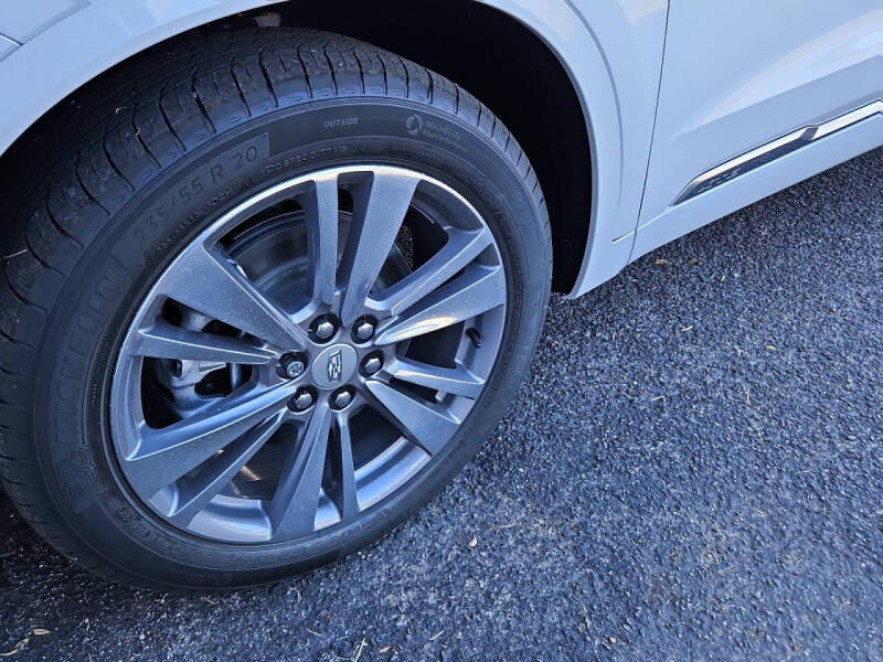 2025 Cadillac XT6 Premium Luxury