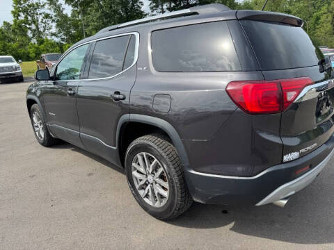 2017 GMC Acadia SLE-2