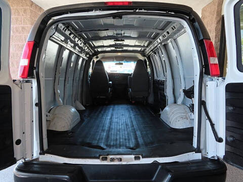 2019 GMC Savana 2500