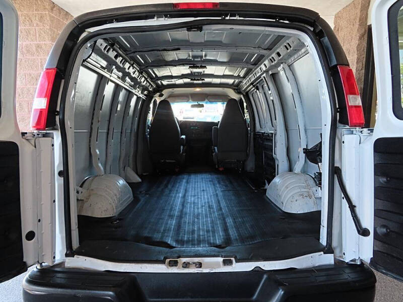 2019 GMC Savana 2500