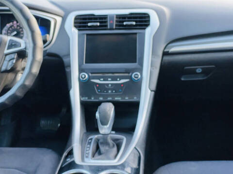 2013 Ford Fusion Hybrid SE