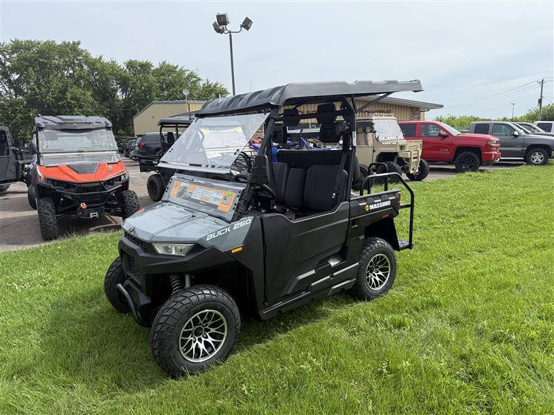 2025 Massimo Buck 250