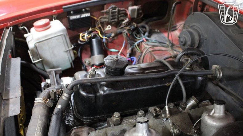 1972 MG B