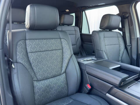 2025 Toyota Sequoia SR5