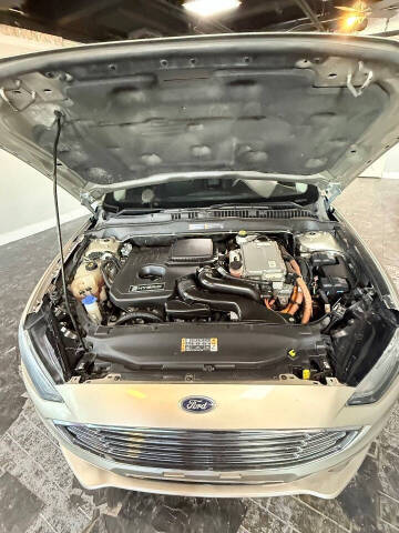 2018 Ford Fusion Hybrid SE